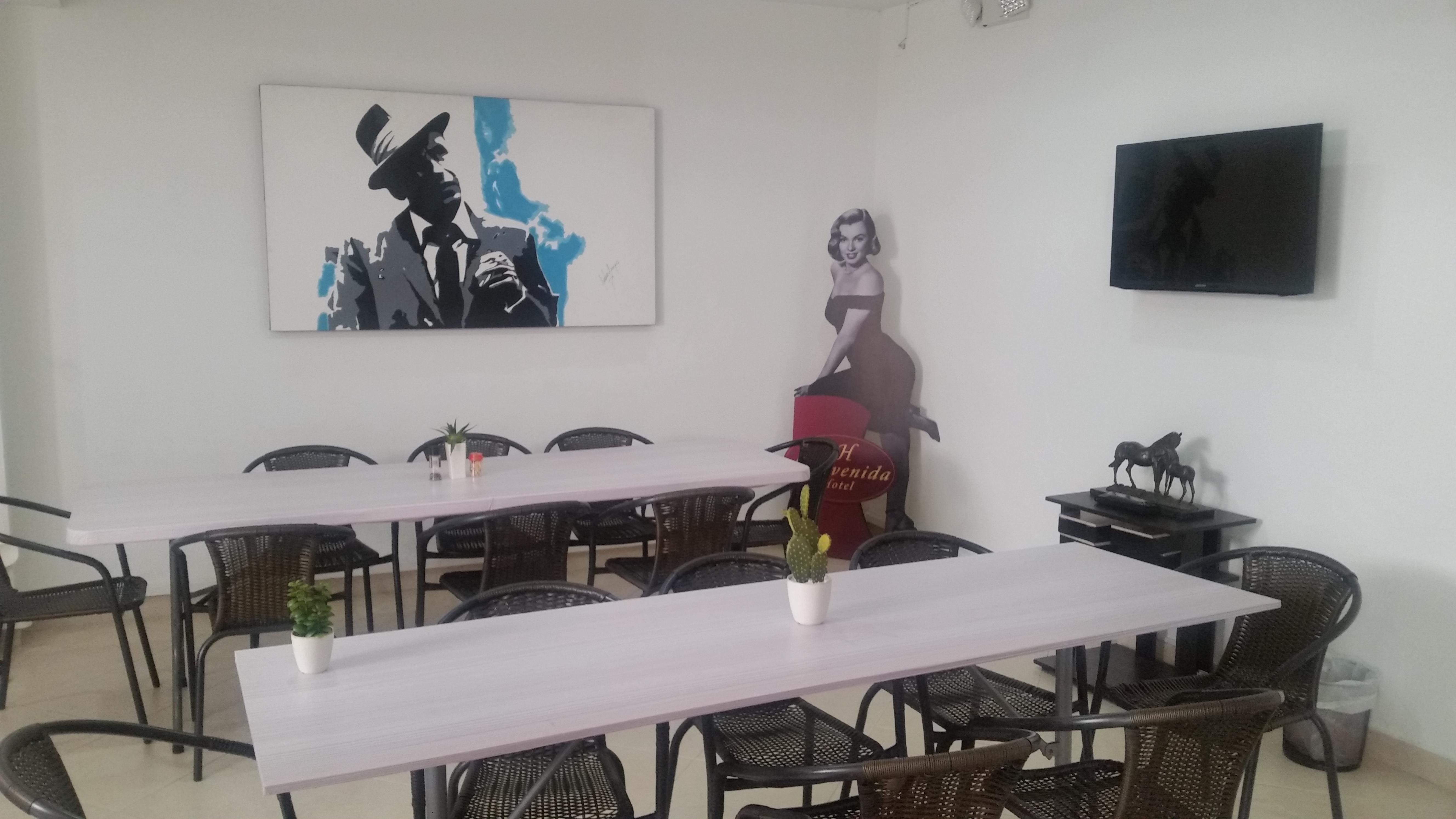 金塔路酒店 麦德林 外观 照片