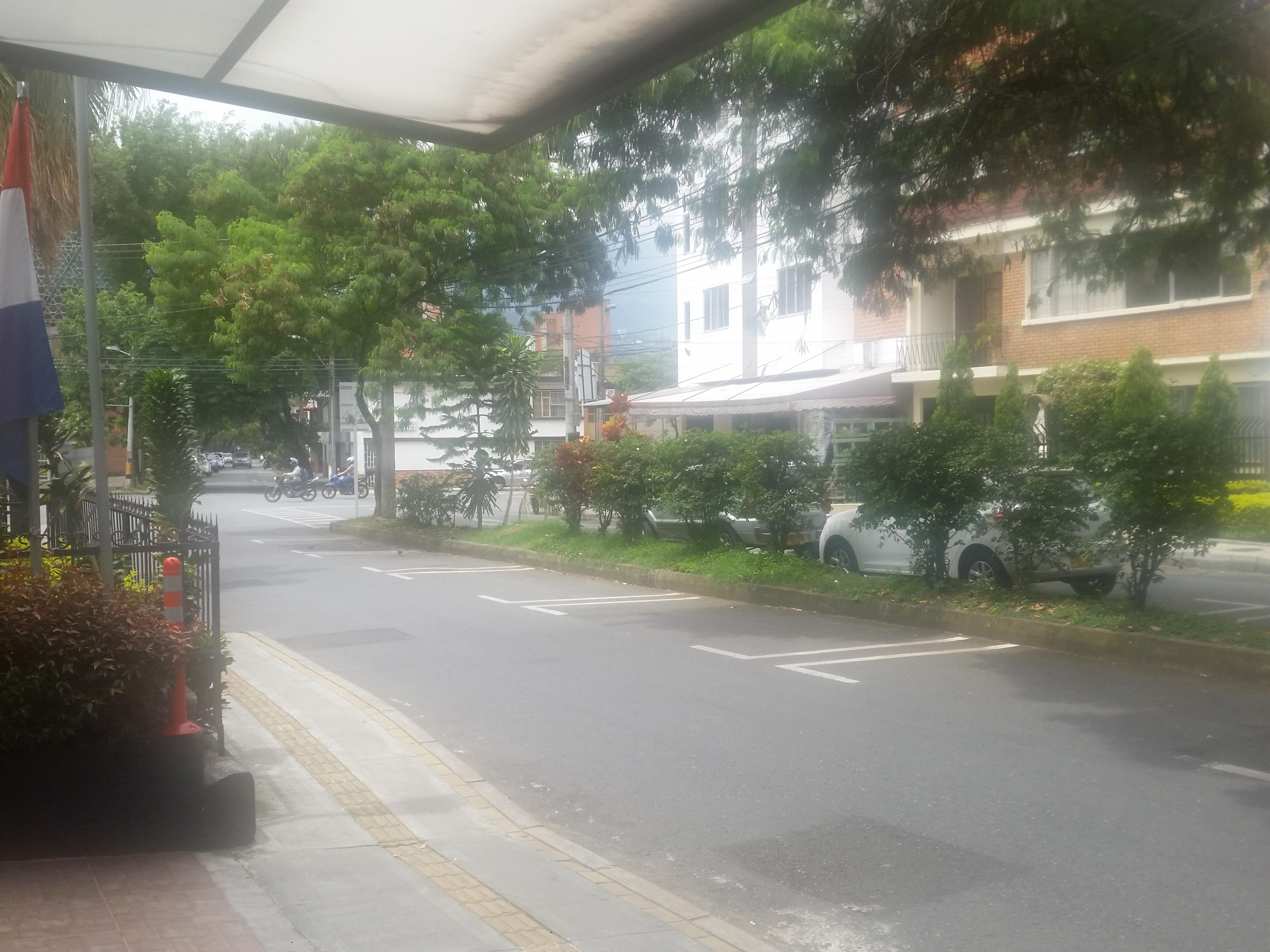 金塔路酒店 麦德林 外观 照片