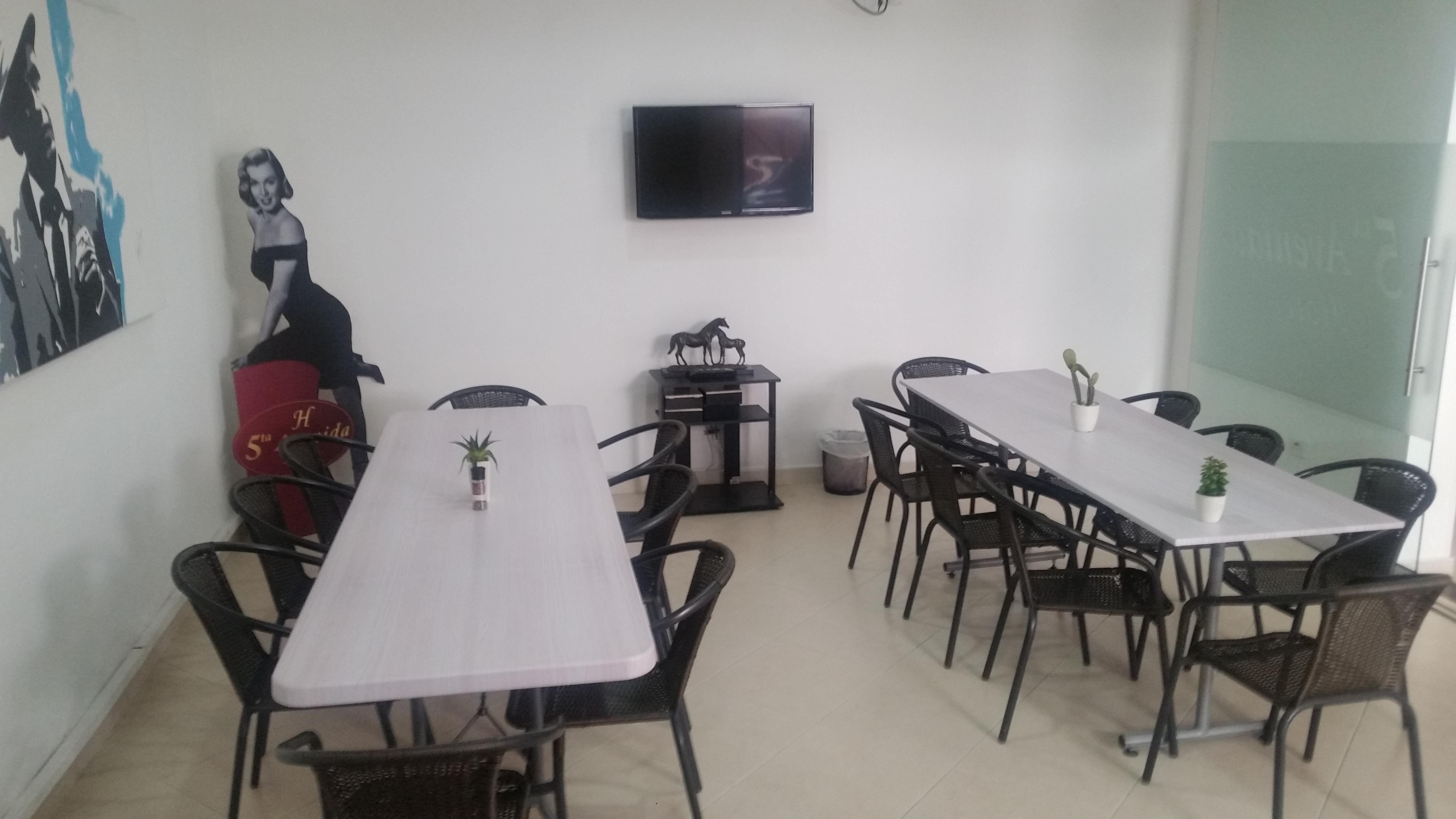 金塔路酒店 麦德林 外观 照片